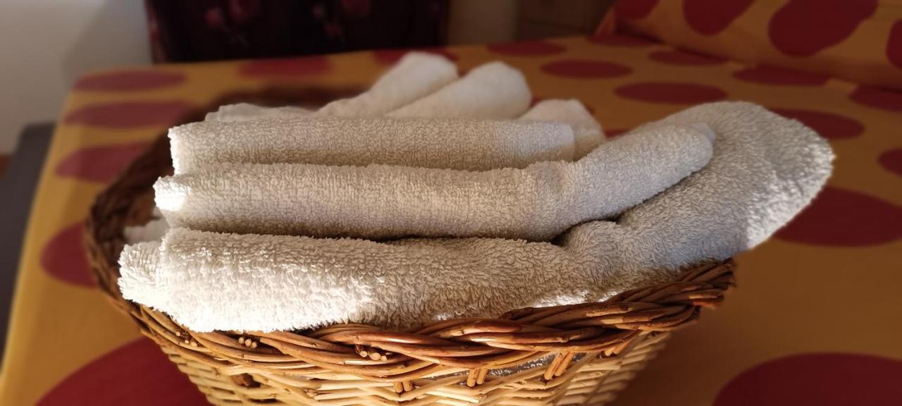 Casa Sartiglia Apartman Oristano Kültér fotó